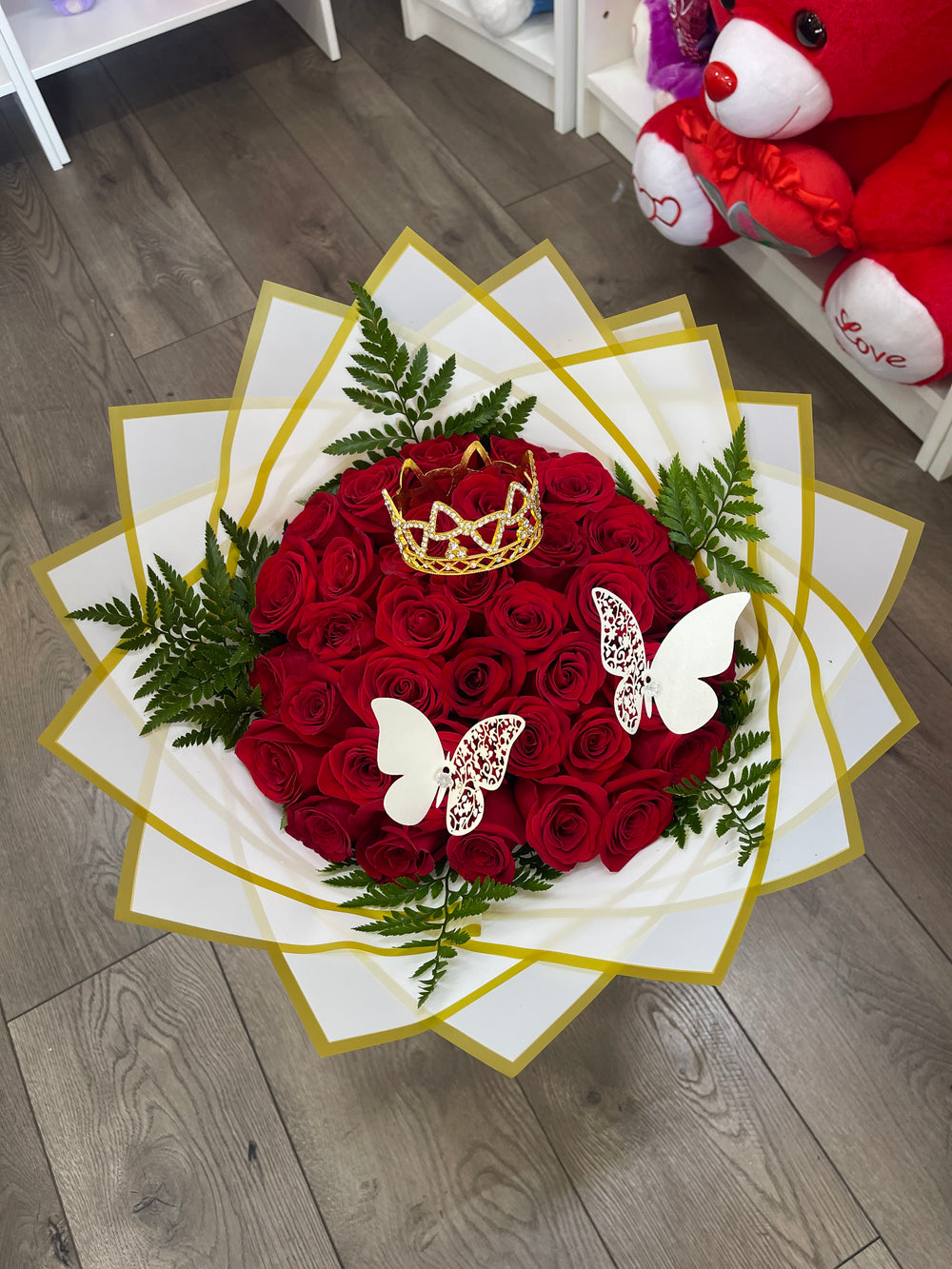 36 Red Roses and Crown